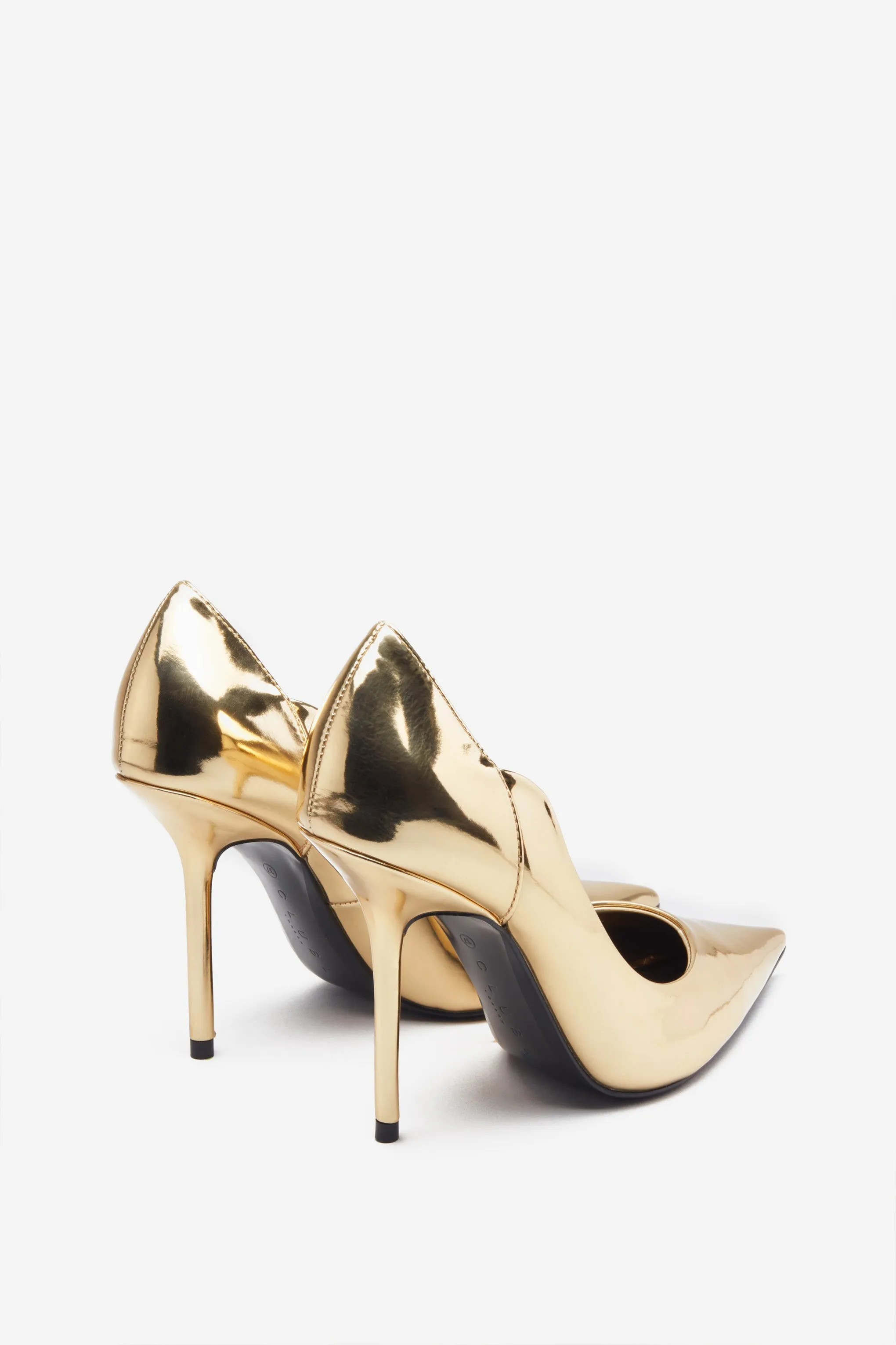 Blade | Gold Metallic Court Heels With Scallop Edge