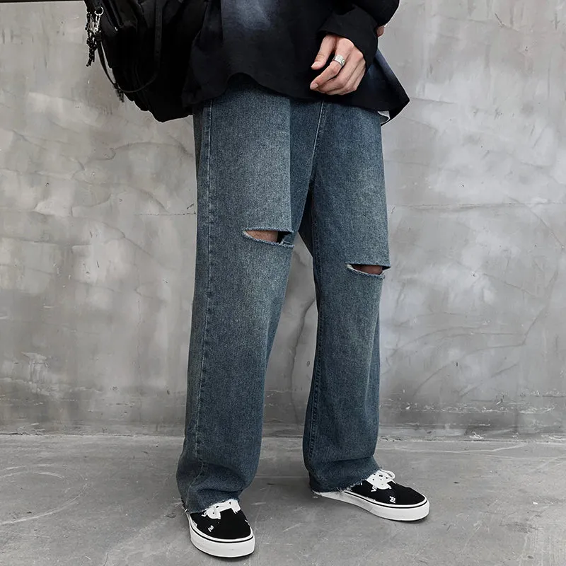 DISTRESSED KNEE-VENTS STRAIGHT LEG JEANS