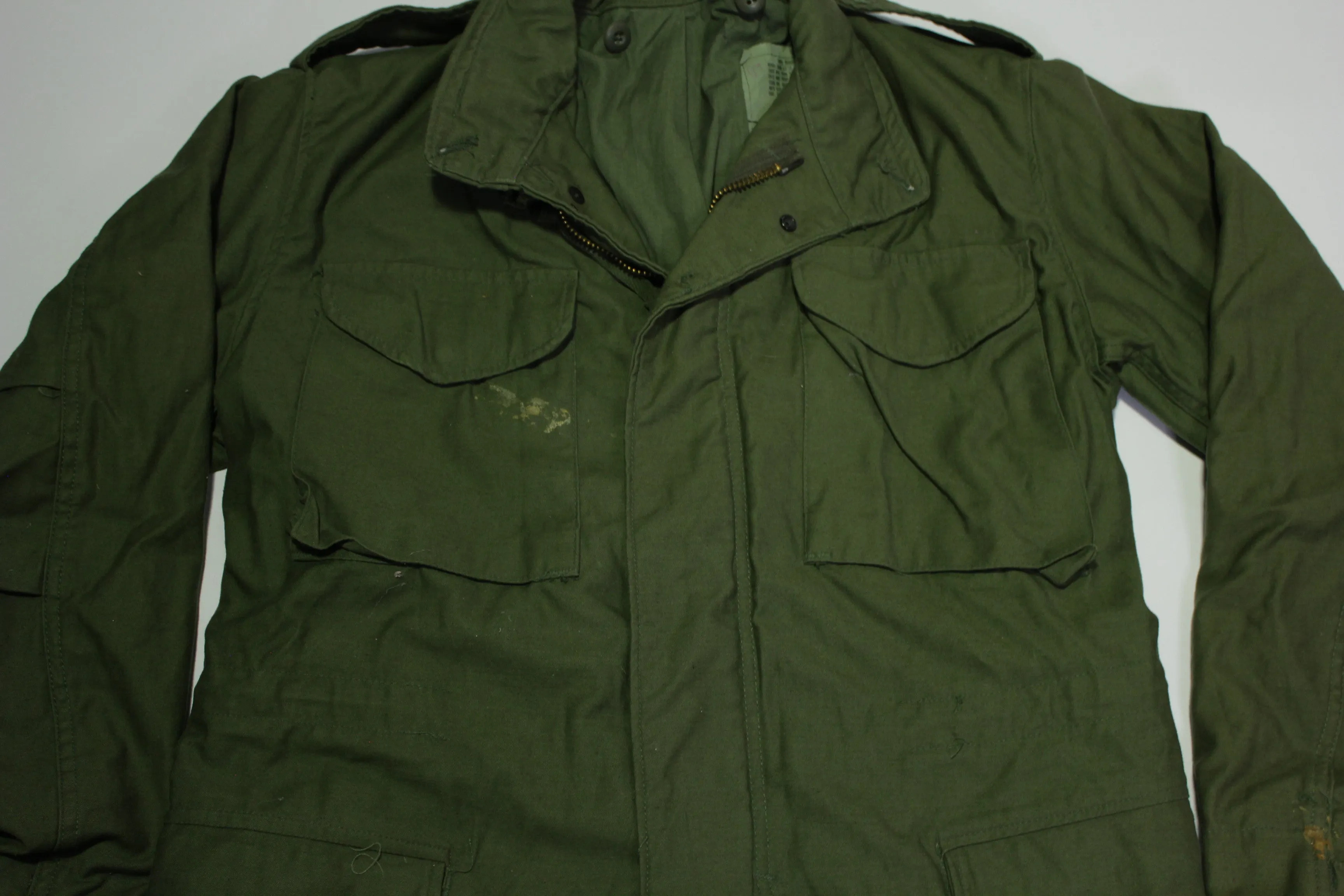 M-65 Vintage 1985 Cold Weather Field Jacket w/ Hood OG-107 80s Army Coat