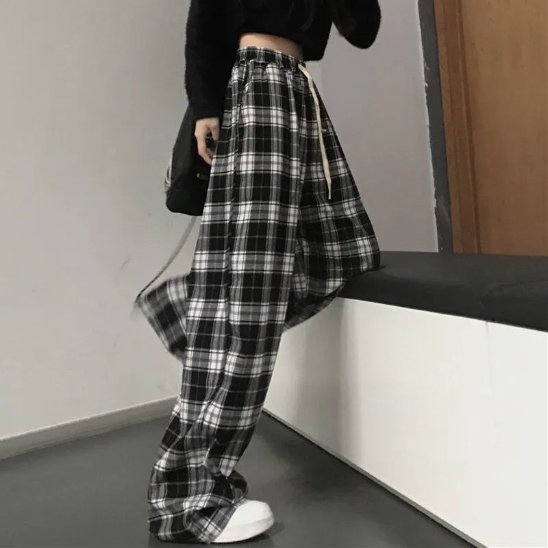 Wide-Leg Plaid Joggers