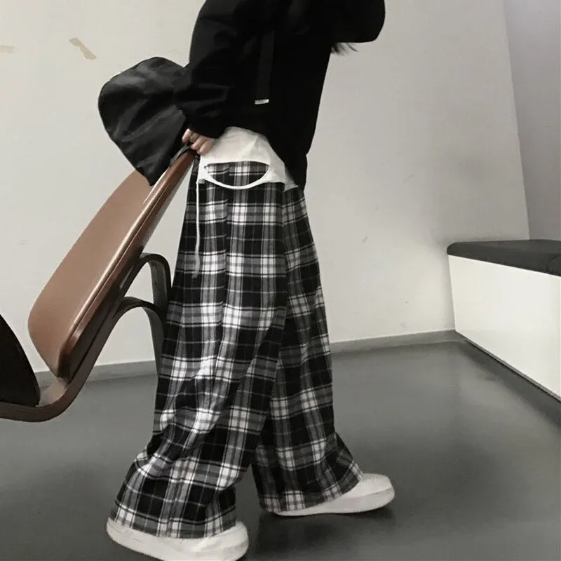 Wide-Leg Plaid Joggers